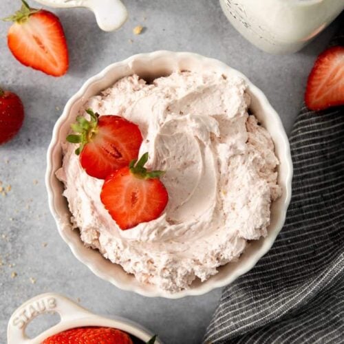 bowl of fluffy strawyberry cream cheese dip