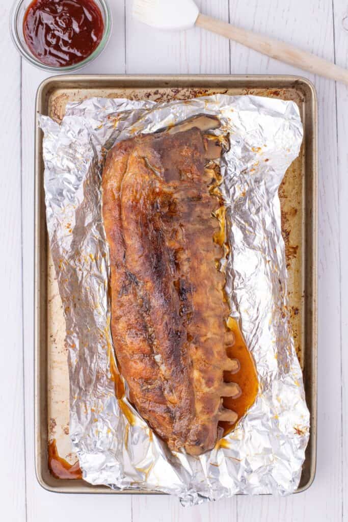 roasted ribs in the oven 
