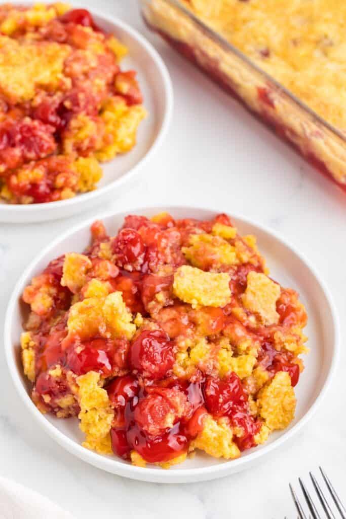 yellow dump cake with cherry pie filling