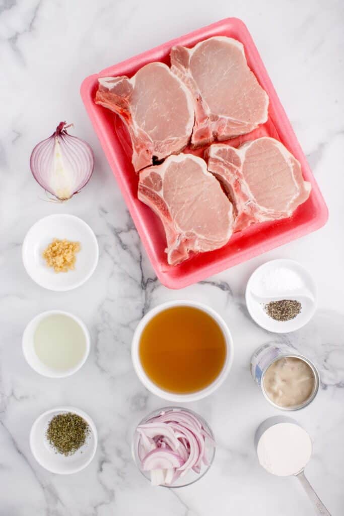 Ingredients needed to make this smothered pork chops recipe.