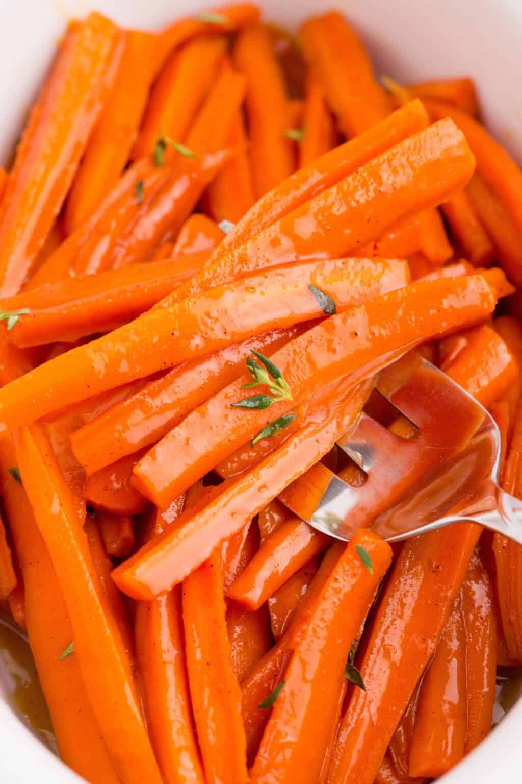 Easy Maple Glazed Carrots | Everyday Family Cooking