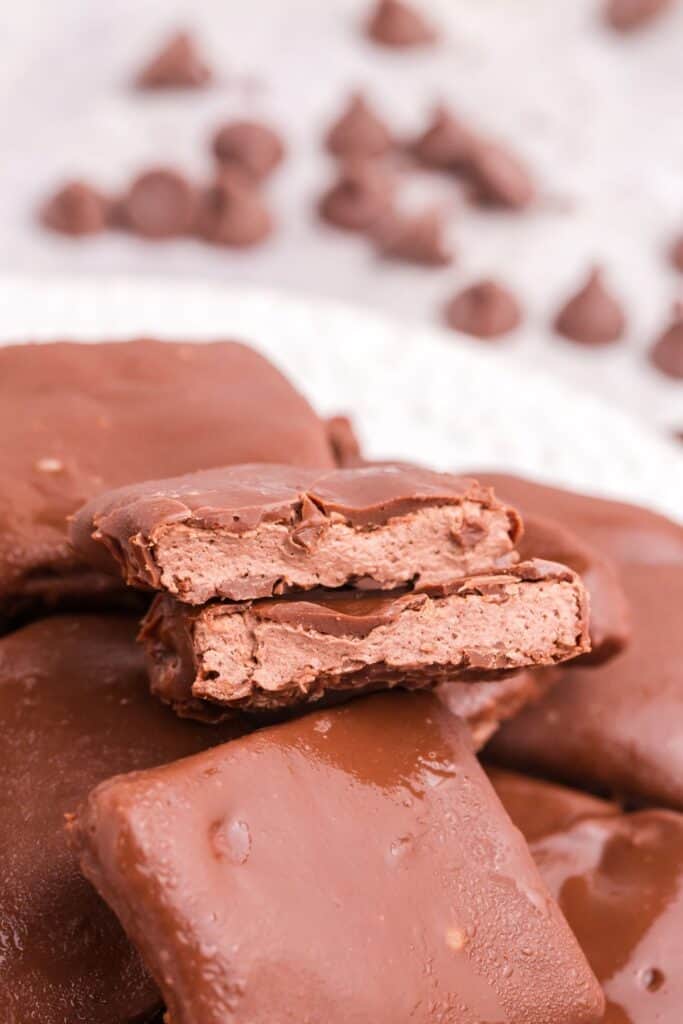 Cool Whip candy cut in half to show cross section.